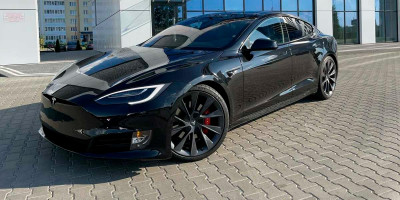 2018 Model S 100D Maximum range Image