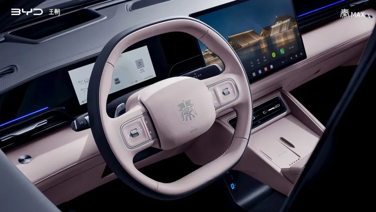 BYD-Qin-Max-EV-interior-3.webp