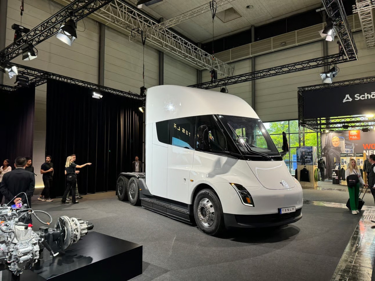 Tesla_semi_europe